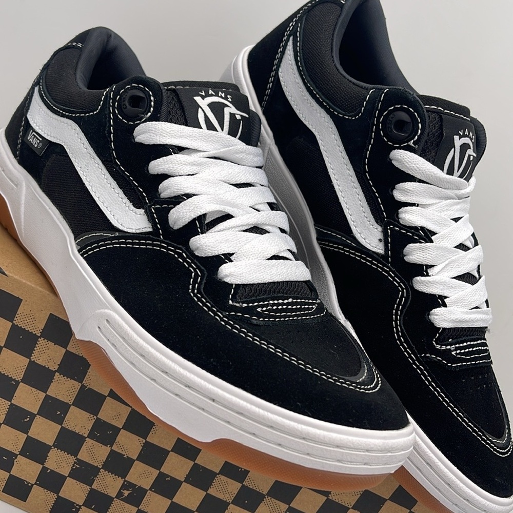 Vans Men’s Rowan 2 Black/White
VN0A2Z3IBA2 Sneakers - Picture 5 of 16